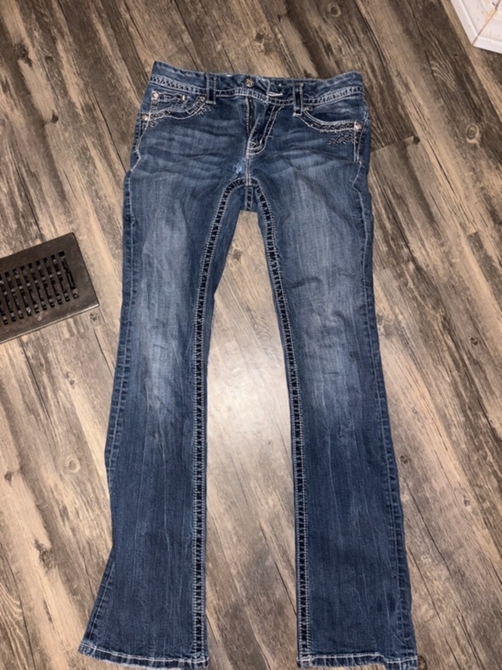 Vintage low rise miss me signature boot jeans - size 29